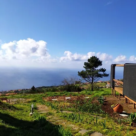 Campo de lujo Glamping Pods - Nature Retreat Calheta (Madeira)
