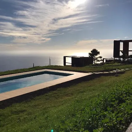 Campo de lujo Glamping Pods - Nature Retreat Calheta (Madeira)