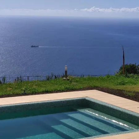 Glamping Pods - Nature Retreat