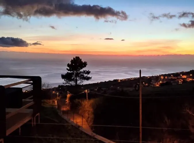 Glamping Pods - Nature Retreat